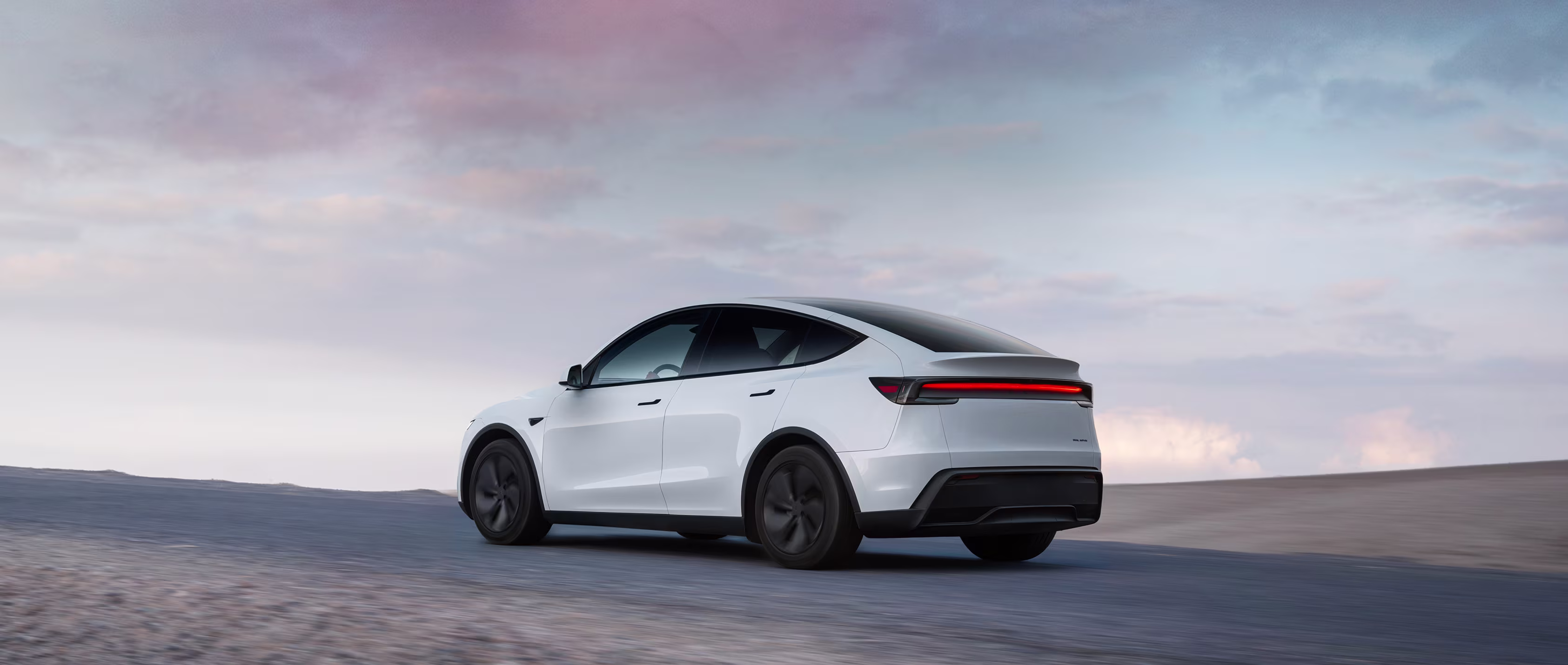 Tesla Model Y électrique vue de trois quarts